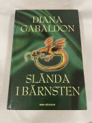 Slända i bärnsten
